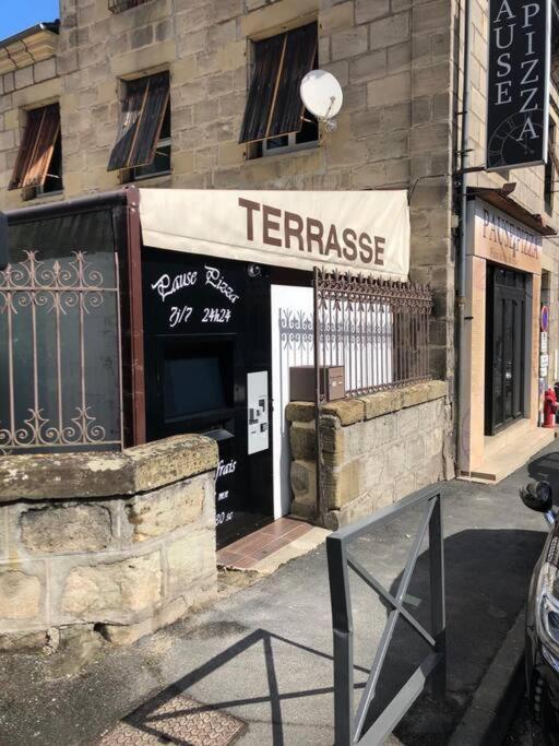 Brive Terrace: Central Gare Apartment with AC and Free Wi-Fi Exterior photo